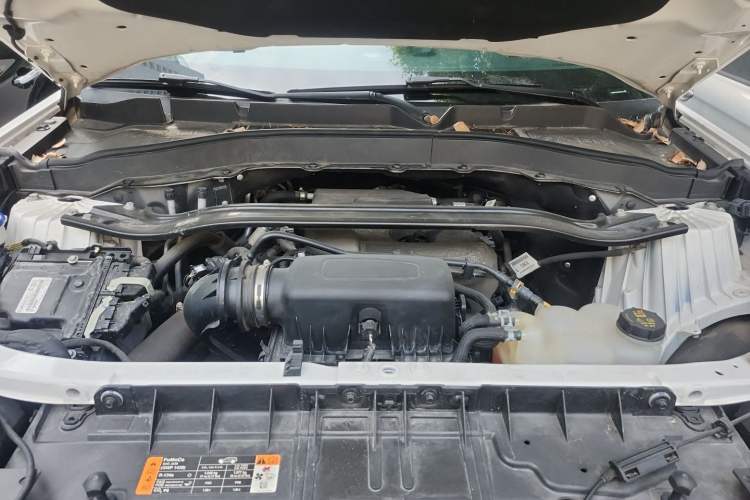 Used Ford Explorer 2020 EcoBoost 285 4x4 Trend Edition 7-Seater Engine Bay
