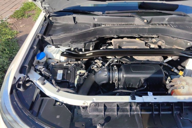 Used Ford Explorer 2020 EcoBoost 285 Rear-Drive Trend Edition 6 Seats Engine Bay Right
