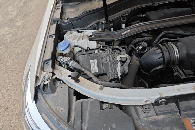 Used Ford Explorer 2020 EcoBoost 285 4x4 Titanium Edition 6 Seats Engine Bay Right