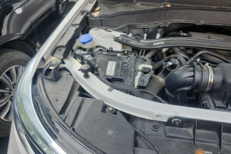 Used Ford Explorer 2020 EcoBoost 285 4x4 Trend Edition 7-Seater Engine Bay Right