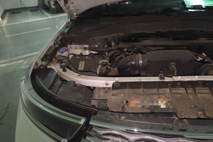Used Ford Explorer 2020 EcoBoost 285 4x4 Titanium Edition 7-Seater Engine Bay Right