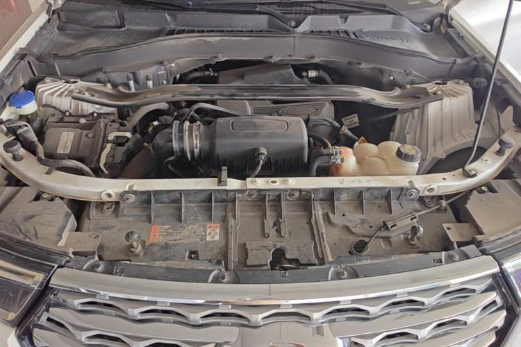 Used Ford Explorer 2020 EcoBoost 285 4x4 Titanium Edition 7-Seater Engine Bay