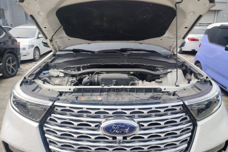Used Ford Explorer 2020 EcoBoost 285 4x4 Titanium Edition 7-Seater Engine Bay