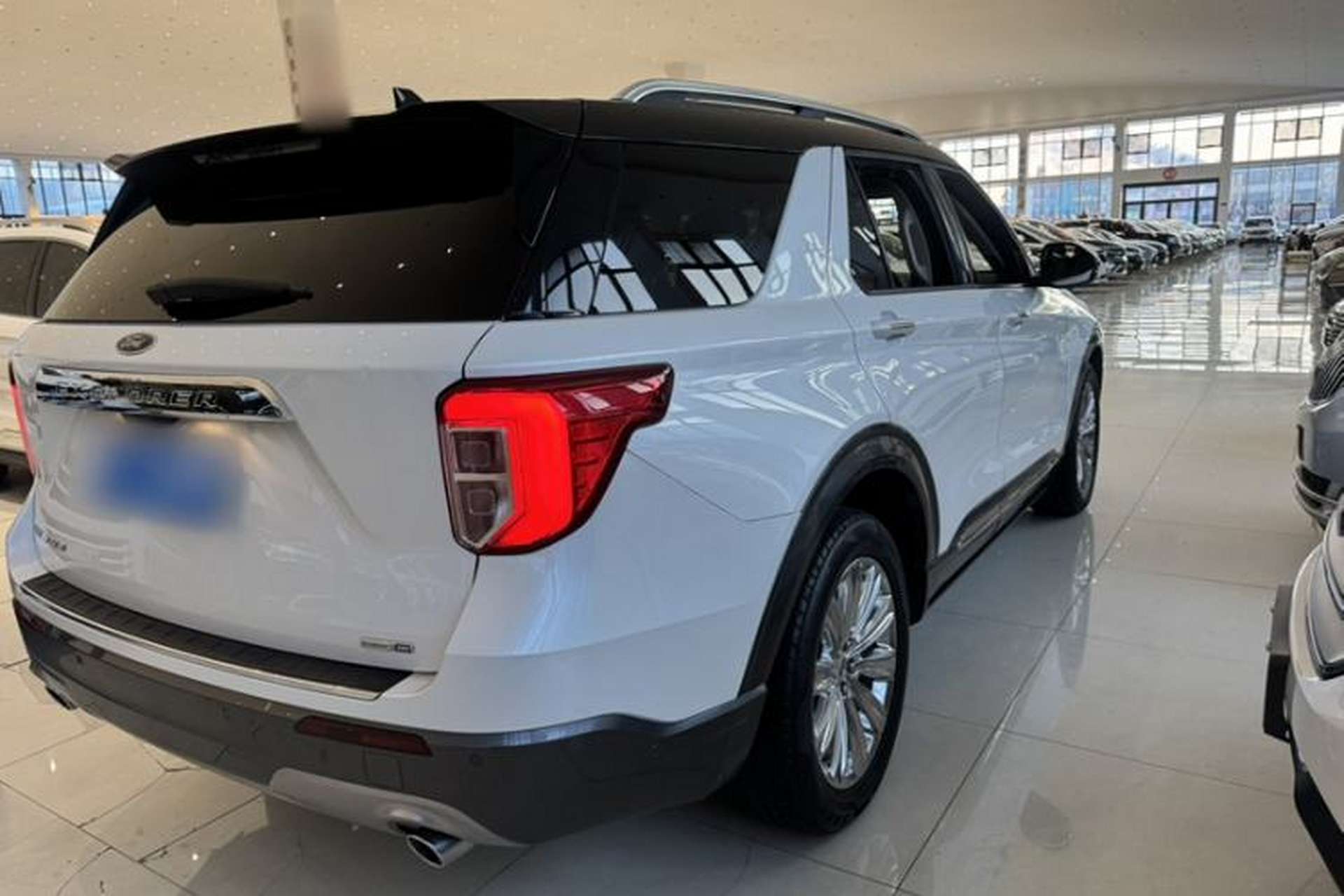 Used Ford Explorer 2020 EcoBoost 285 4x4 Titanium Edition 6 Seats Exterior 2