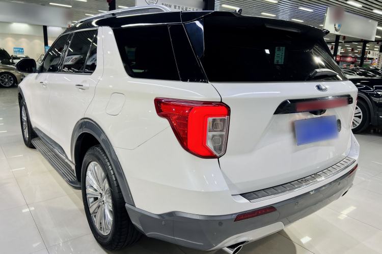 Used Ford Explorer 2020 EcoBoost 285 4x4 Titanium Edition 7-Seater Exterior 3