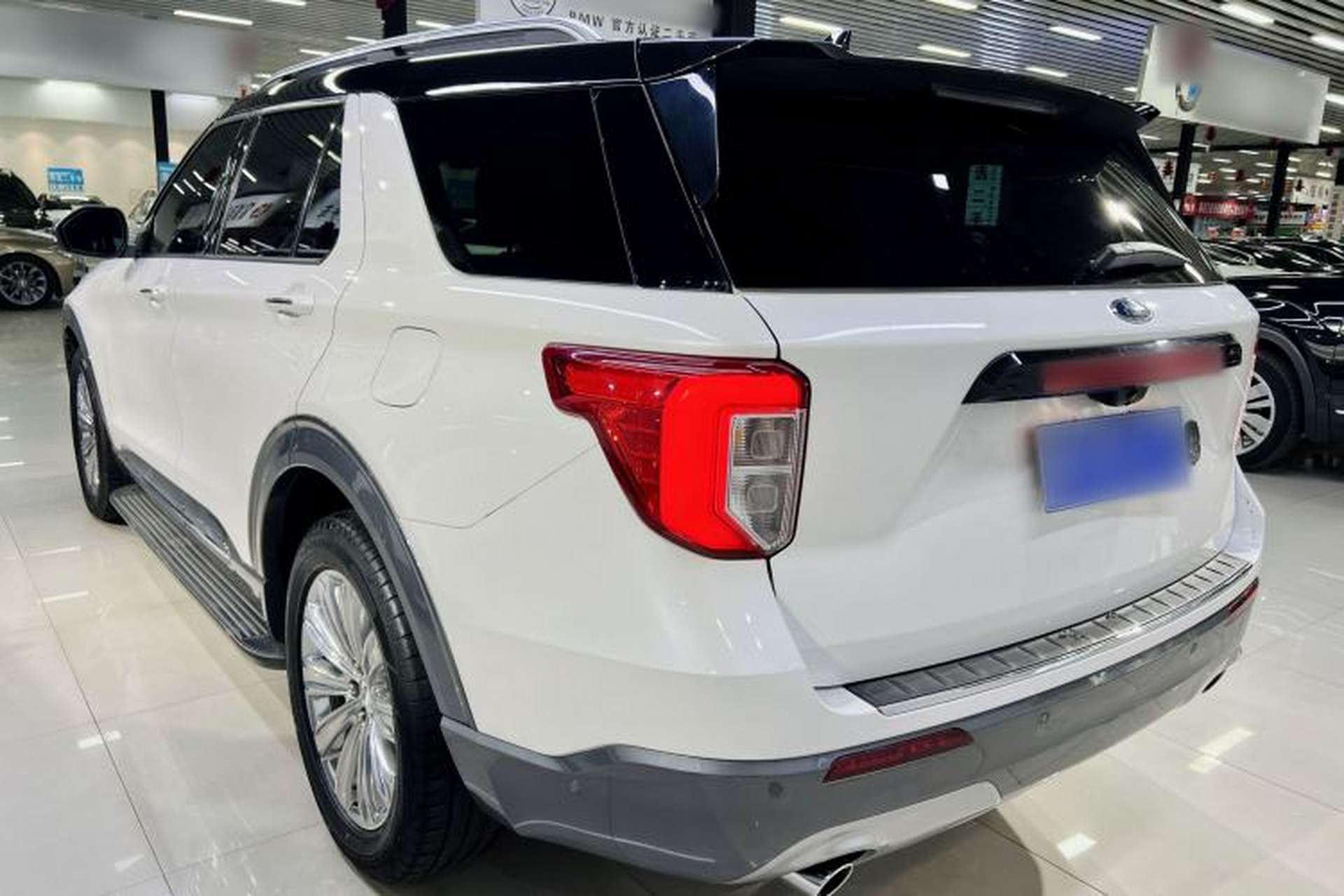 Used Ford Explorer 2020 EcoBoost 285 4x4 Titanium Edition 7-Seater Exterior 3