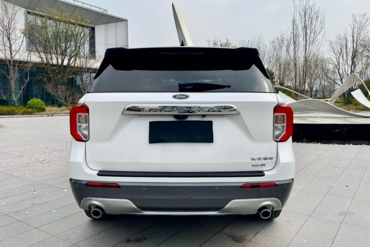 Used Ford Explorer 2020 EcoBoost 285 4x4 Trend Edition 7-Seater Exterior 4