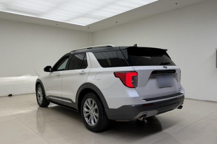 Used Ford Explorer 2020 EcoBoost 285 4x4 Trend Edition 7-Seater Exterior 4
