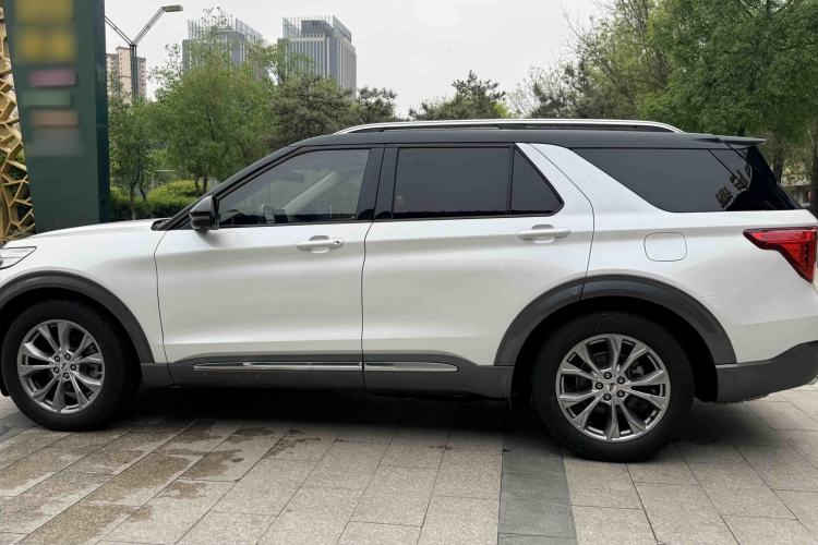 Used Ford Explorer 2020 EcoBoost 285 Rear-Drive Trend Edition 7-Seater Exterior 4