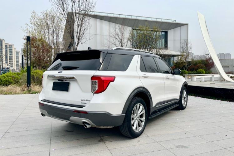 Used Ford Explorer 2020 EcoBoost 285 4x4 Trend Edition 7-Seater Exterior 5