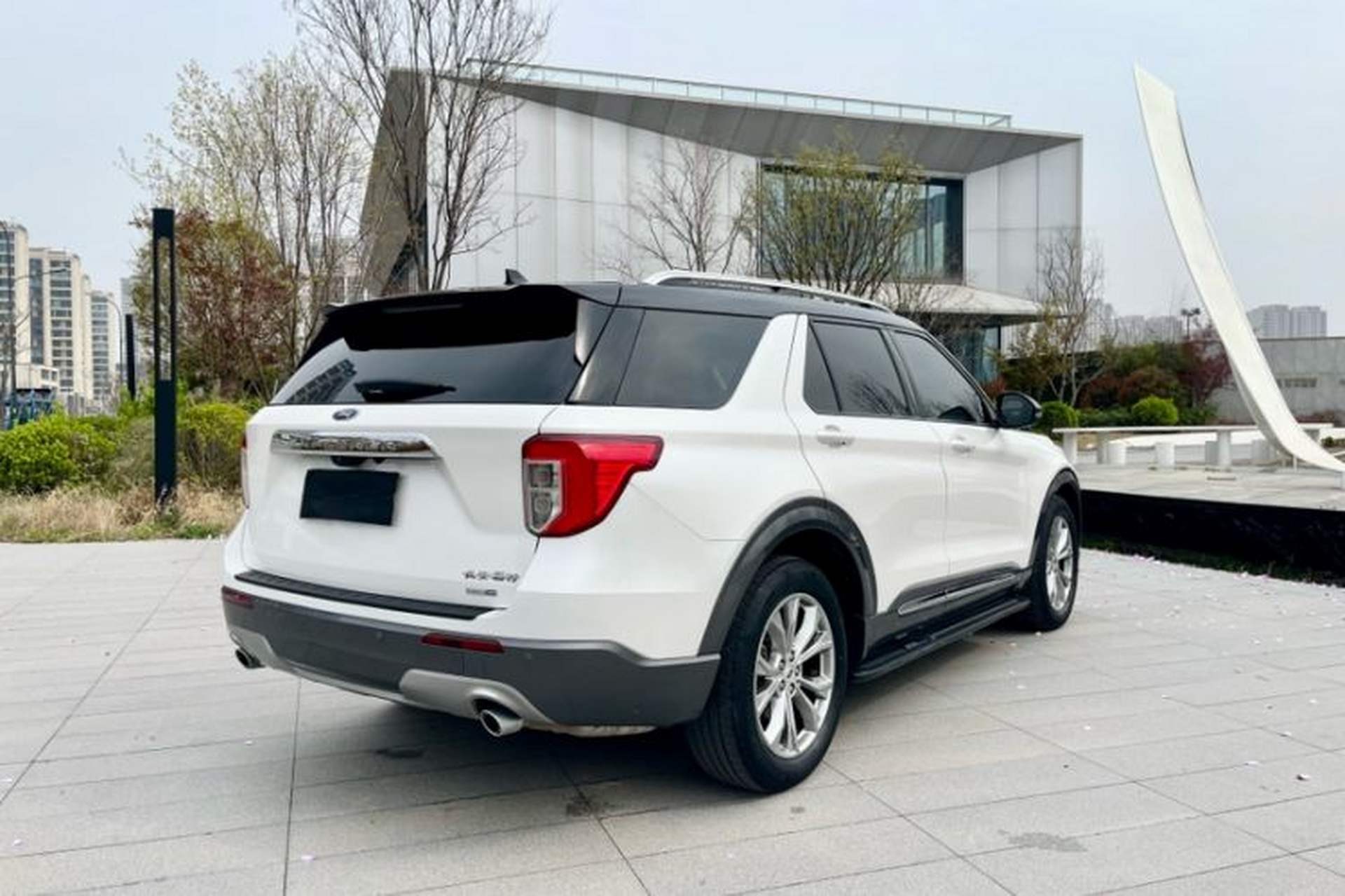 Used Ford Explorer 2020 EcoBoost 285 4x4 Trend Edition 7-Seater Exterior 5