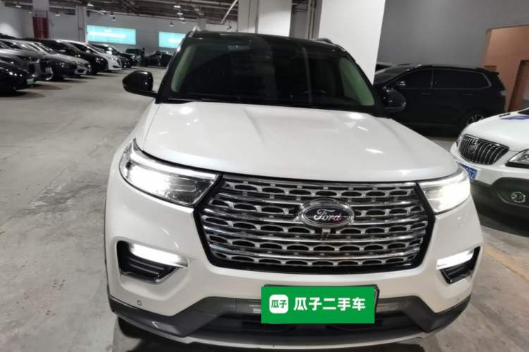 Used Ford Explorer 2020 EcoBoost 285 4x4 Titanium Edition 7-Seater Front