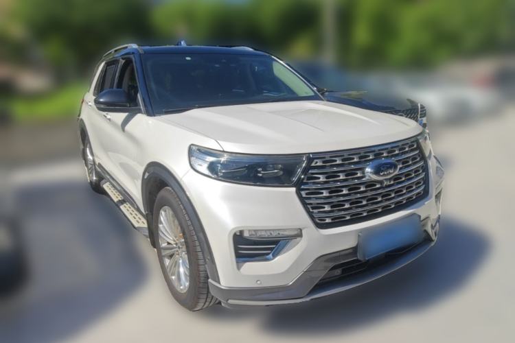 Used Ford Explorer 2020 EcoBoost 285 4x4 Titanium Edition 7-Seater Front Right 45 Deg