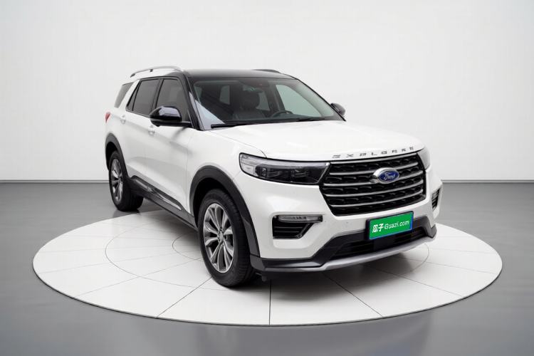 Used Ford Explorer 2020 EcoBoost 285 4x4 Trend Edition 7-Seater Front Right 45 Deg
