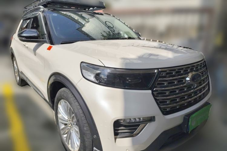 Used Ford Explorer 2020 EcoBoost 285 4x4 Titanium Edition 6 Seats Front Right 45 Deg