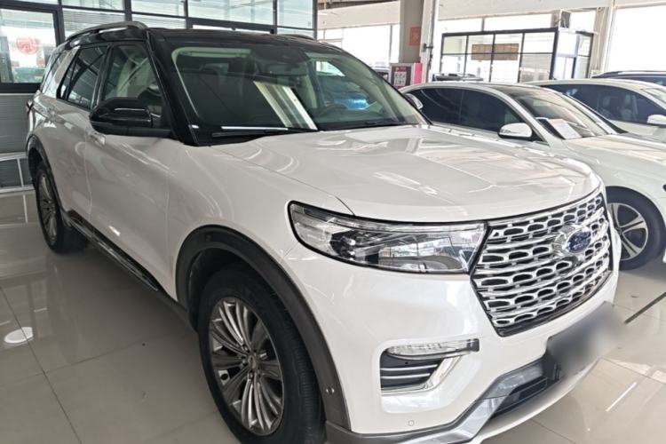 Used Ford Explorer 2020 EcoBoost 285 4x4 Titanium Edition 6 Seats Front Right 45 Deg