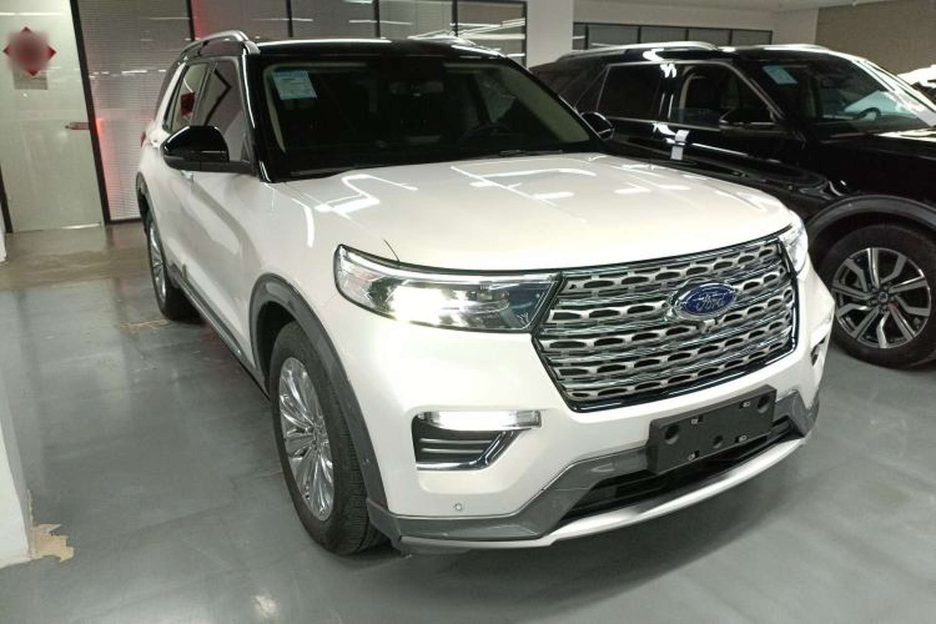 Used Ford Explorer 2020 EcoBoost 285 4x4 Titanium Edition 6 Seats Front Right 45 Deg