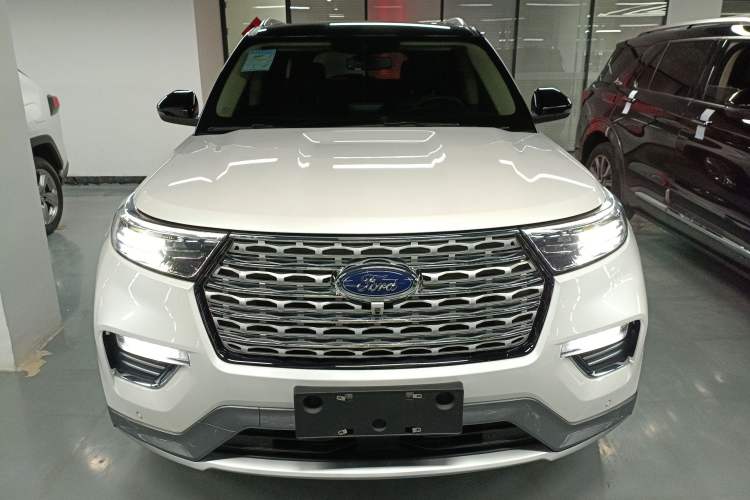 Used Ford Explorer 2020 EcoBoost 285 4x4 Titanium Edition 6 Seats Front