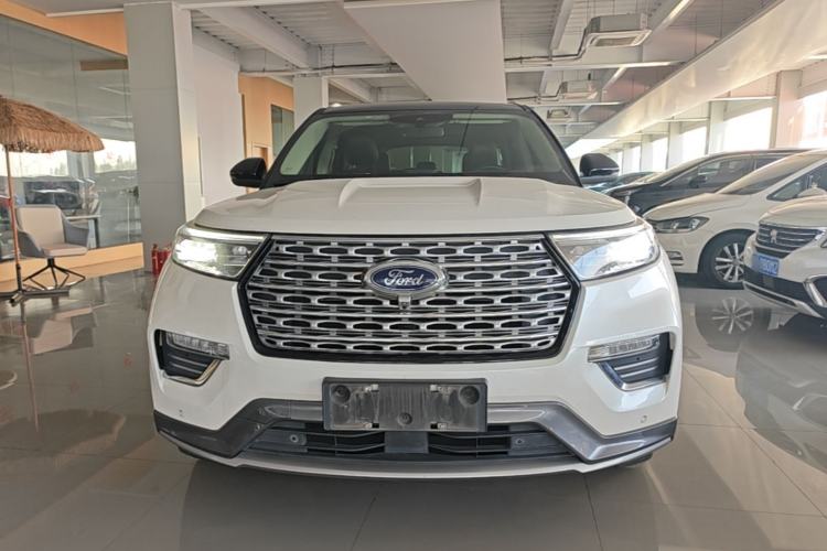 Used Ford Explorer 2020 EcoBoost 285 4x4 Titanium Edition 7-Seater Front