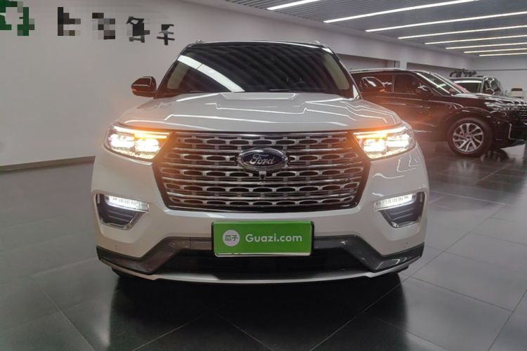 Used Ford Explorer 2020 EcoBoost 285 4x4 Titanium Edition 7-Seater Front
