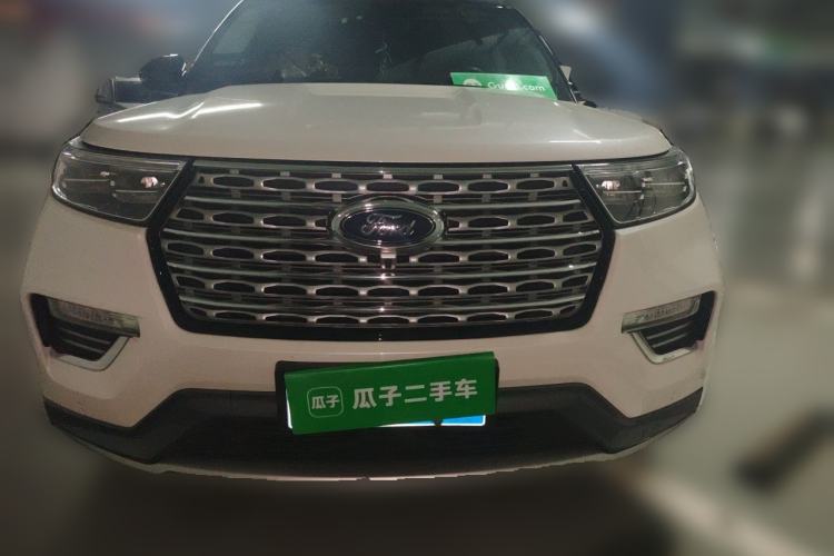 Used Ford Explorer 2020 EcoBoost 285 4x4 Titanium Edition 7-Seater Front
