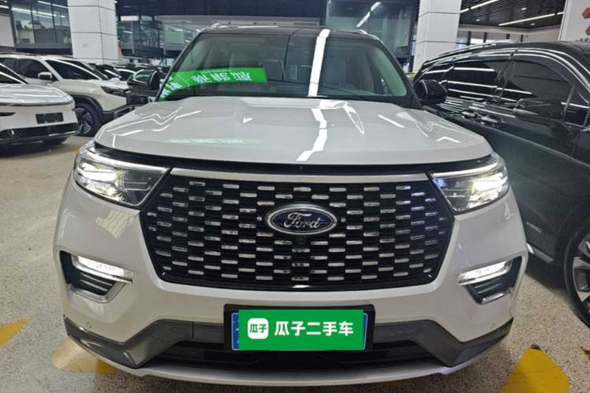 Used Ford Explorer 2020 EcoBoost 285 4x4 Platinum Edition 6 Seats Front