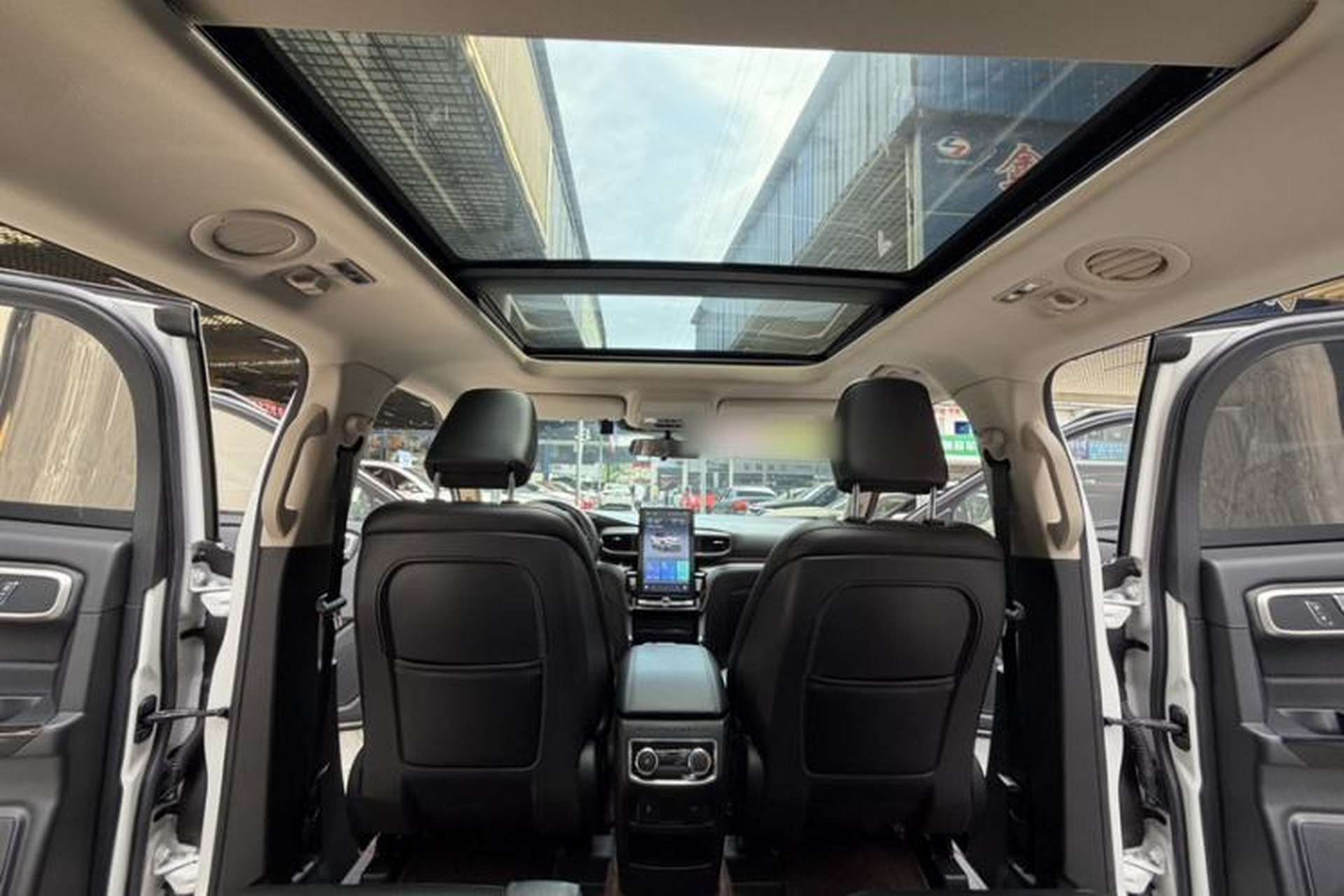 Used Ford Explorer 2020 EcoBoost 285 Four-Wheel Drive Trend Edition 6 Seats Headliner
