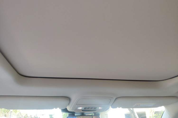 Used Ford Explorer 2020 EcoBoost 285 4x4 Titanium Edition 7-Seater Headliner