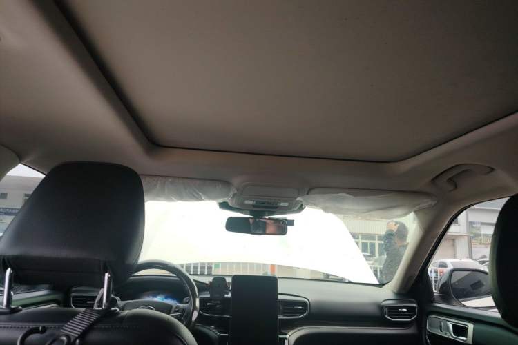 Used Ford Explorer 2020 EcoBoost 285 4x4 Titanium Edition 7-Seater Headliner