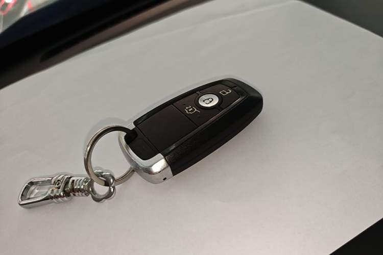 Used Ford Explorer 2020 EcoBoost 285 4x4 Trend Edition 7-Seater Interior 1