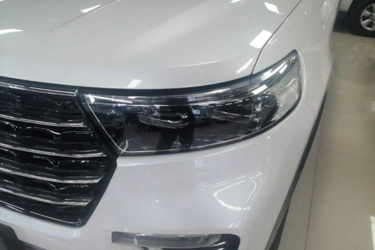 Used Ford Explorer 2020 EcoBoost 285 4x4 Trend Edition 7-Seater Left Front Headlight