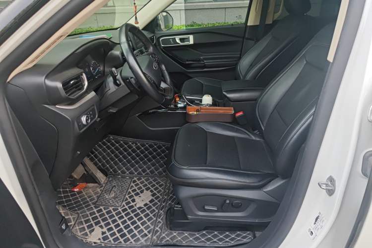 Used Ford Explorer 2020 EcoBoost 285 4x4 Trend Edition 7-Seater Left Front Seat
