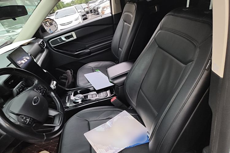 Used Ford Explorer 2020 EcoBoost 285 Rear-Drive Trend Edition 7-Seater Left Front Seat