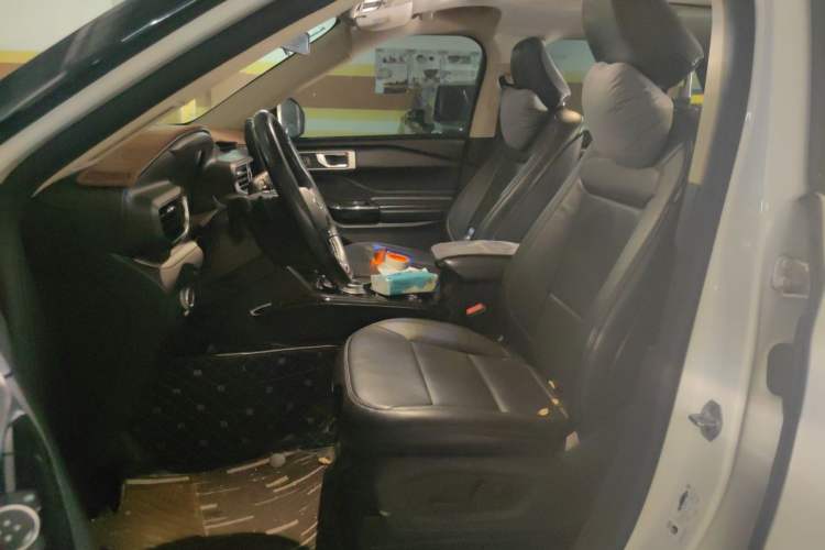 Used Ford Explorer 2020 EcoBoost 285 Four-Wheel Drive Trend Edition 6 Seats Left Front Seat