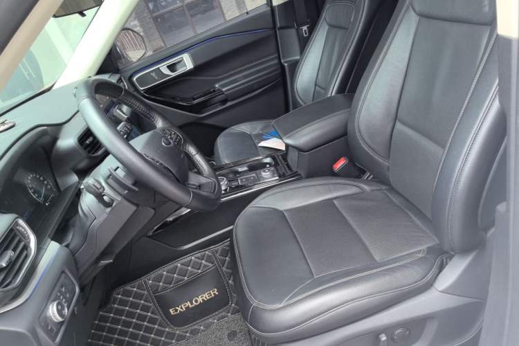 Used Ford Explorer 2020 EcoBoost 285 4x4 Trend Edition 7-Seater Left Front Seat