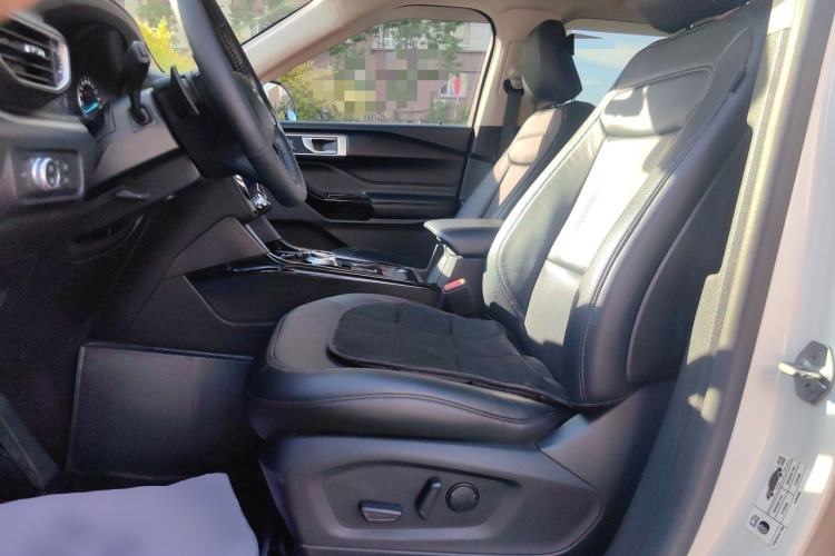 Used Ford Explorer 2020 EcoBoost 285 Rear-Drive Trend Edition 6 Seats Left Front Seat