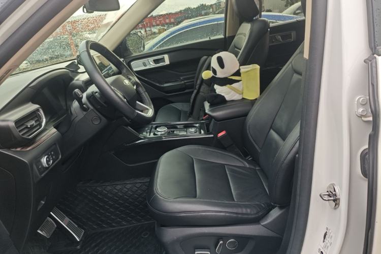 Used Ford Explorer 2020 EcoBoost 285 4x4 Titanium Edition 6 Seats Left Front Seat