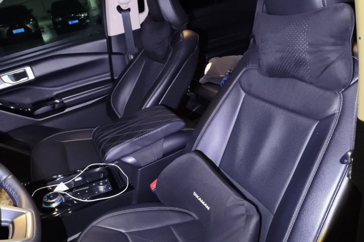 Used Ford Explorer 2020 EcoBoost 285 4x4 Titanium Edition 7-Seater Left Front Seat