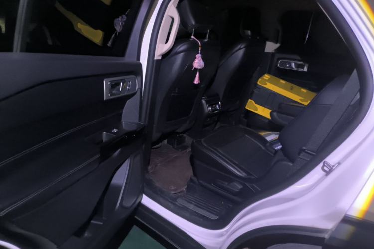 Used Ford Explorer 2020 EcoBoost 285 Four-Wheel Drive Trend Edition 6 Seats Left Rear Seat