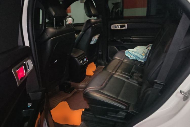 Used Ford Explorer 2020 EcoBoost 285 Four-Wheel Drive Sport Edition ST-LINE 7-Seater Left Rear Seat