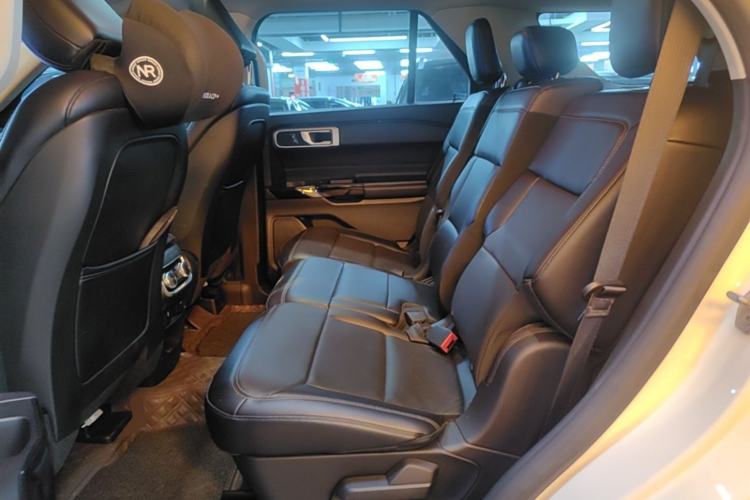 Used Ford Explorer 2020 EcoBoost 285 4x4 Trend Edition 7-Seater Left Rear Seat