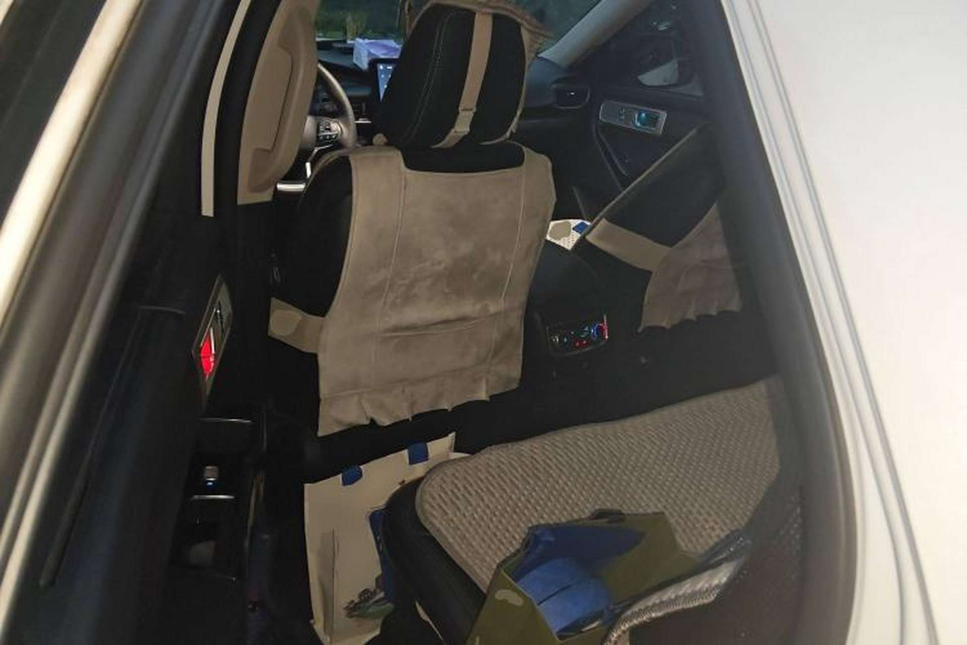 Used Ford Explorer 2020 EcoBoost 285 4x4 Titanium Edition 7-Seater Left Rear Seat