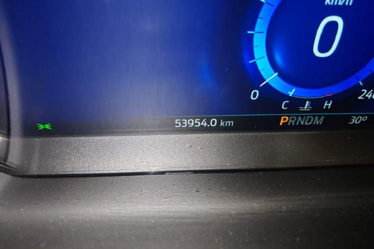Used Ford Explorer 2020 EcoBoost 285 Four-Wheel Drive Sport Edition ST-LINE 7-Seater Odometer Close Up