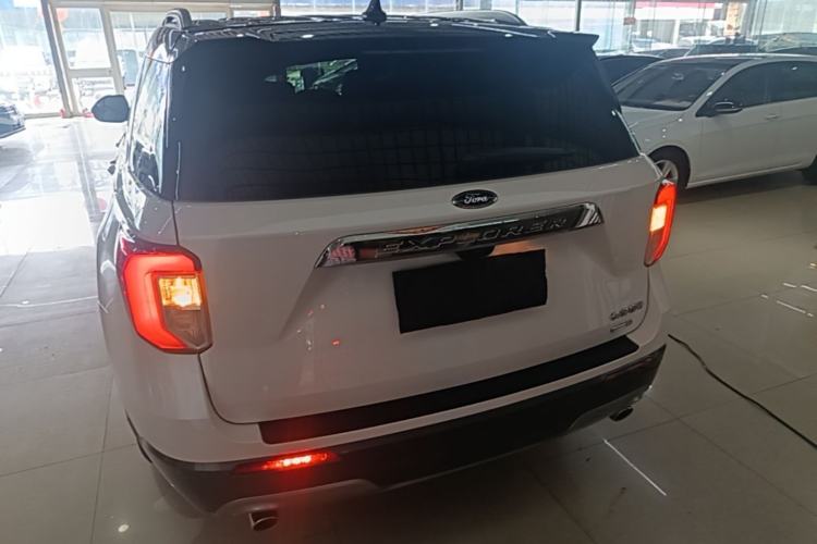 Used Ford Explorer 2020 EcoBoost 285 Rear-Drive Trend Edition 6 Seats Rear