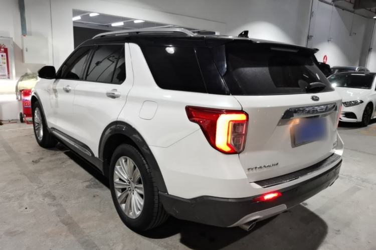 Used Ford Explorer 2020 EcoBoost 285 4x4 Titanium Edition 7-Seater Rear Left 45 Deg