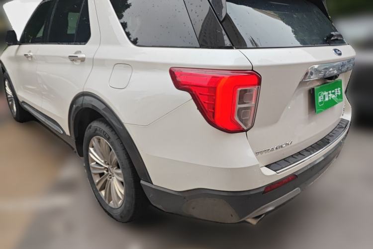 Used Ford Explorer 2020 EcoBoost 285 4x4 Titanium Edition 7-Seater Rear Left 45 Deg