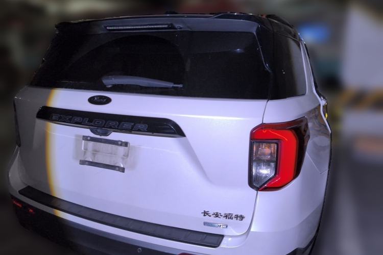 Used Ford Explorer 2020 EcoBoost 285 4x4 Sport Edition ST-LINE 6-Seater Rear Right 45 Deg