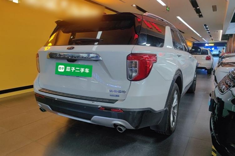 Used Ford Explorer 2020 EcoBoost 285 4x4 Trend Edition 7-Seater Rear Right 45 Deg