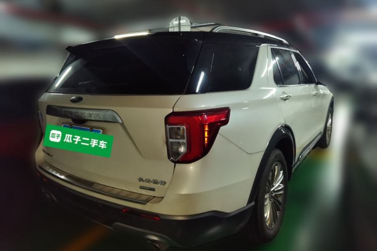 Used Ford Explorer 2020 EcoBoost 285 4x4 Titanium Edition 7-Seater Rear Right 45 Deg