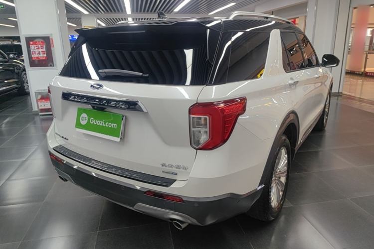 Used Ford Explorer 2020 EcoBoost 285 4x4 Titanium Edition 7-Seater Rear Right 45 Deg